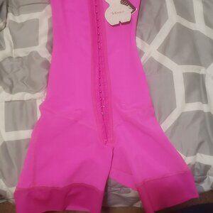 Lipolux Hot pink shapewear